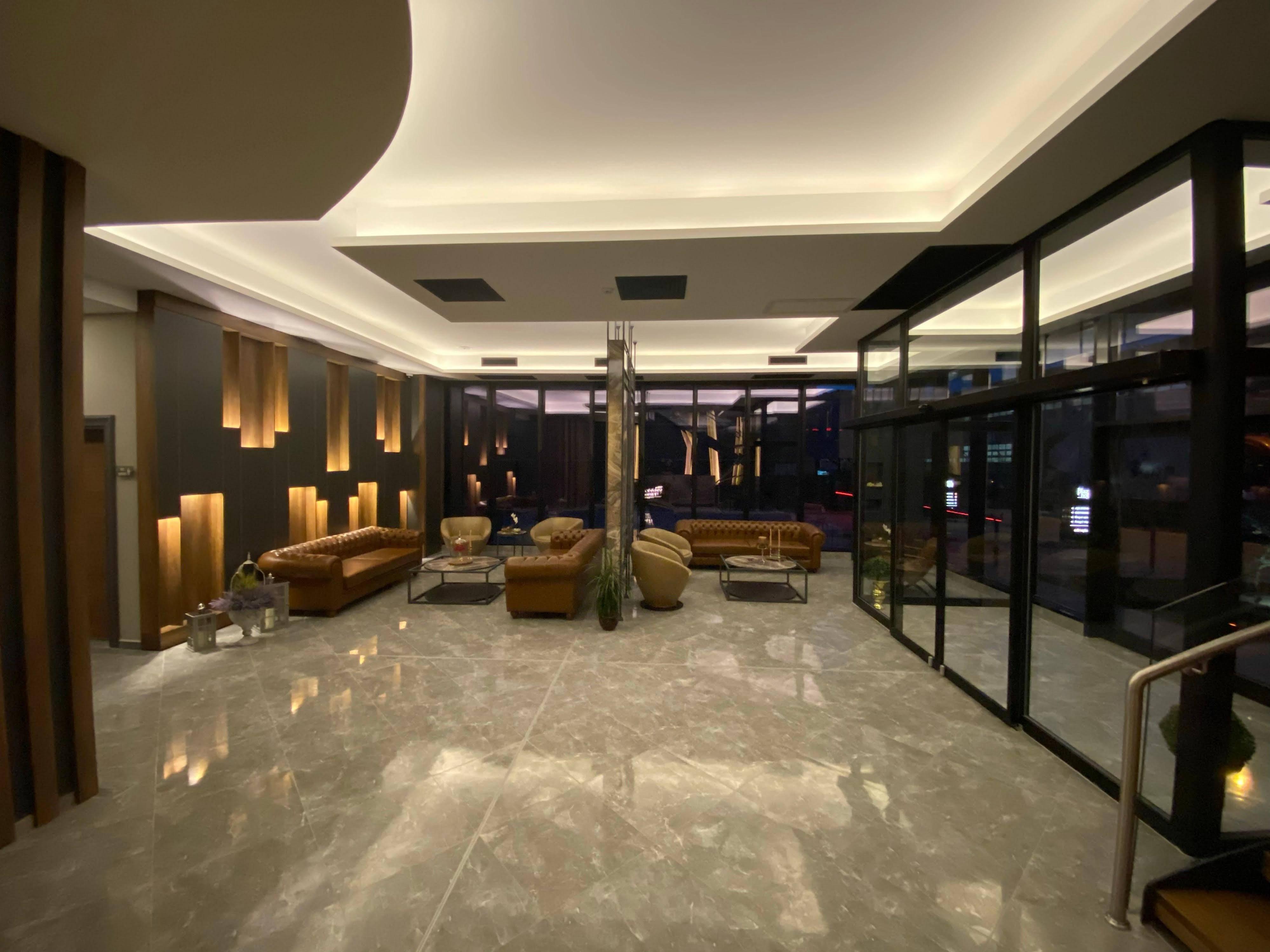 The Plaza 4*